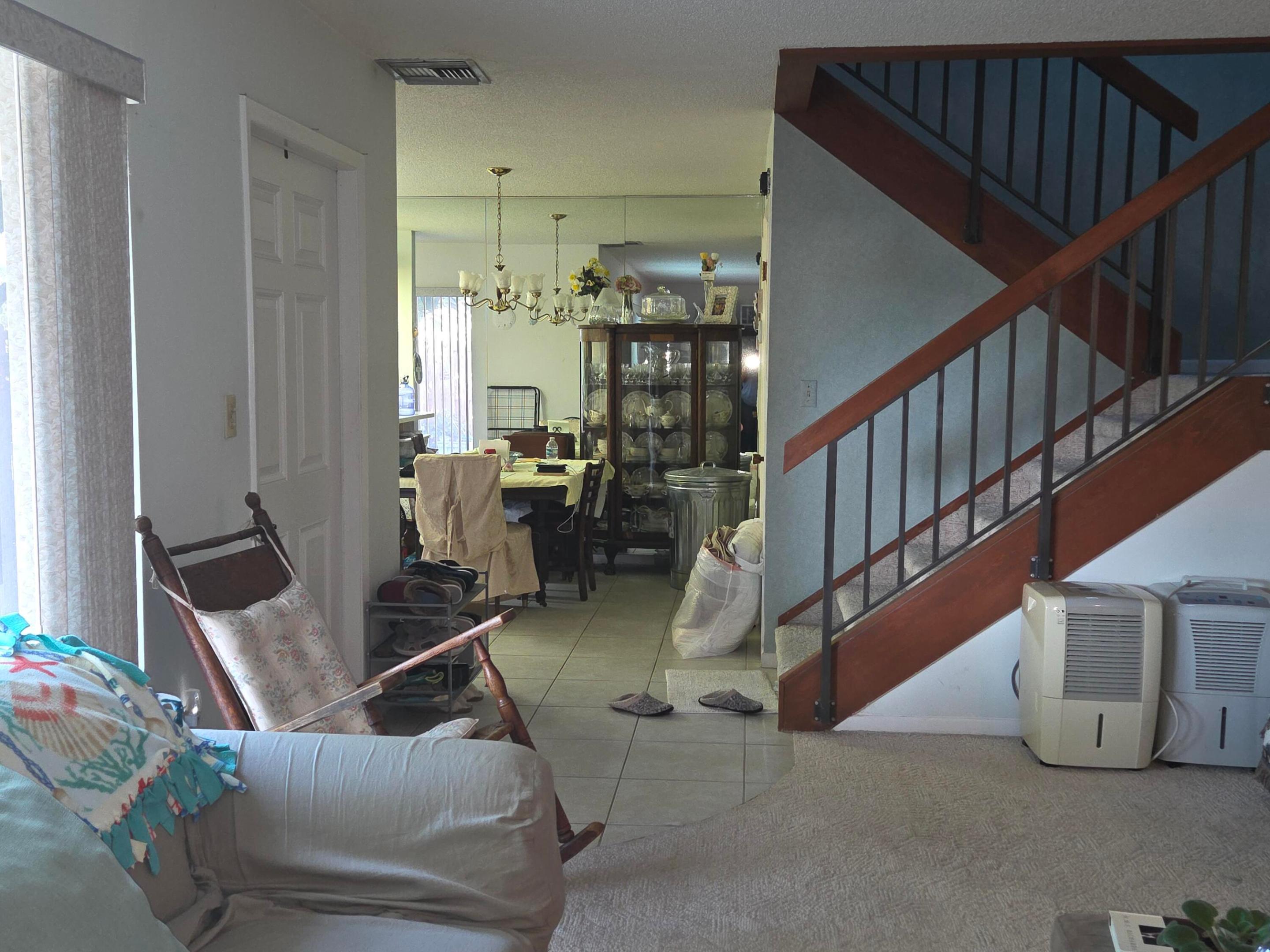 TROPIC VILLAS - Residential