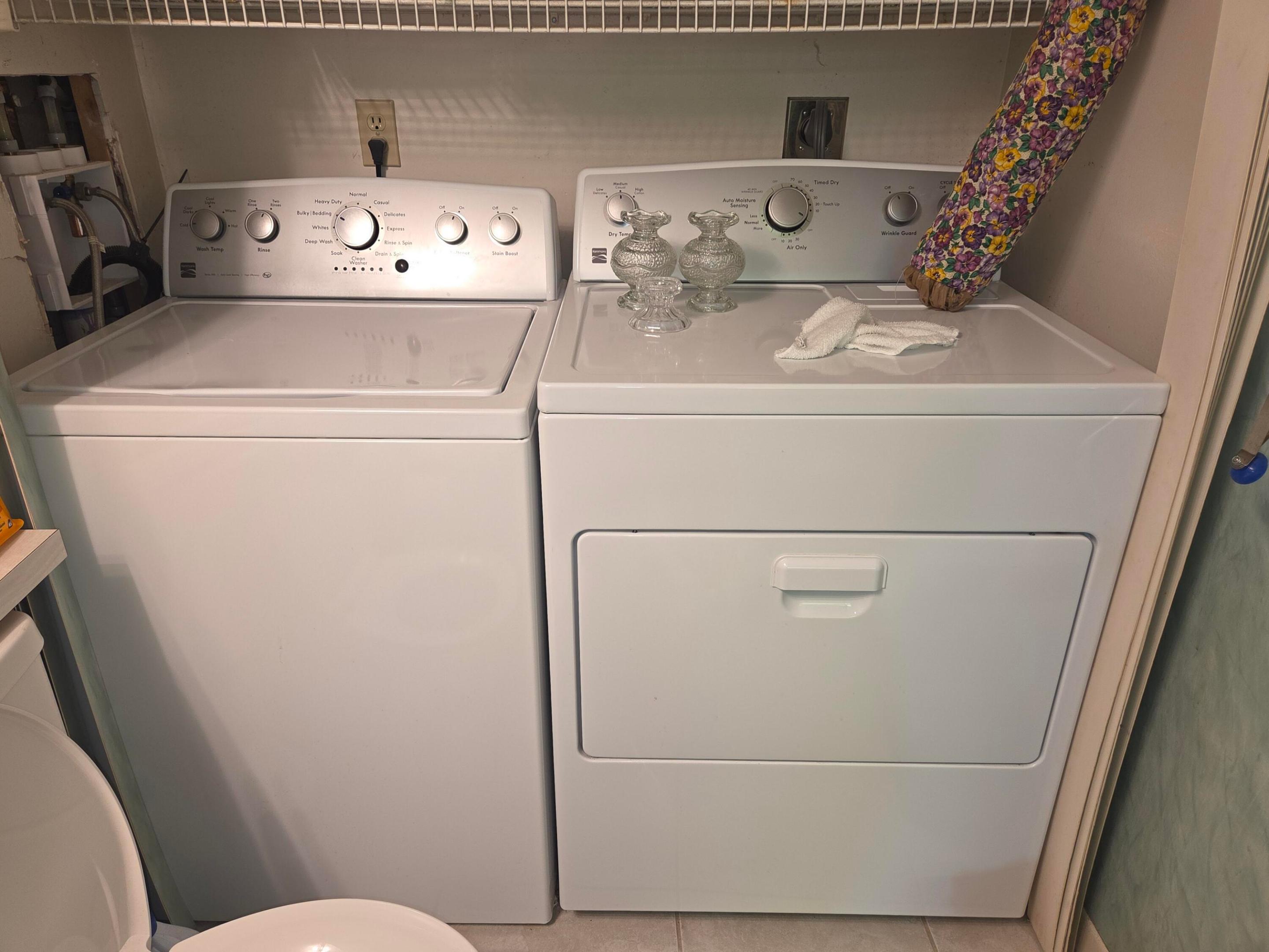 TROPIC VILLAS - Residential