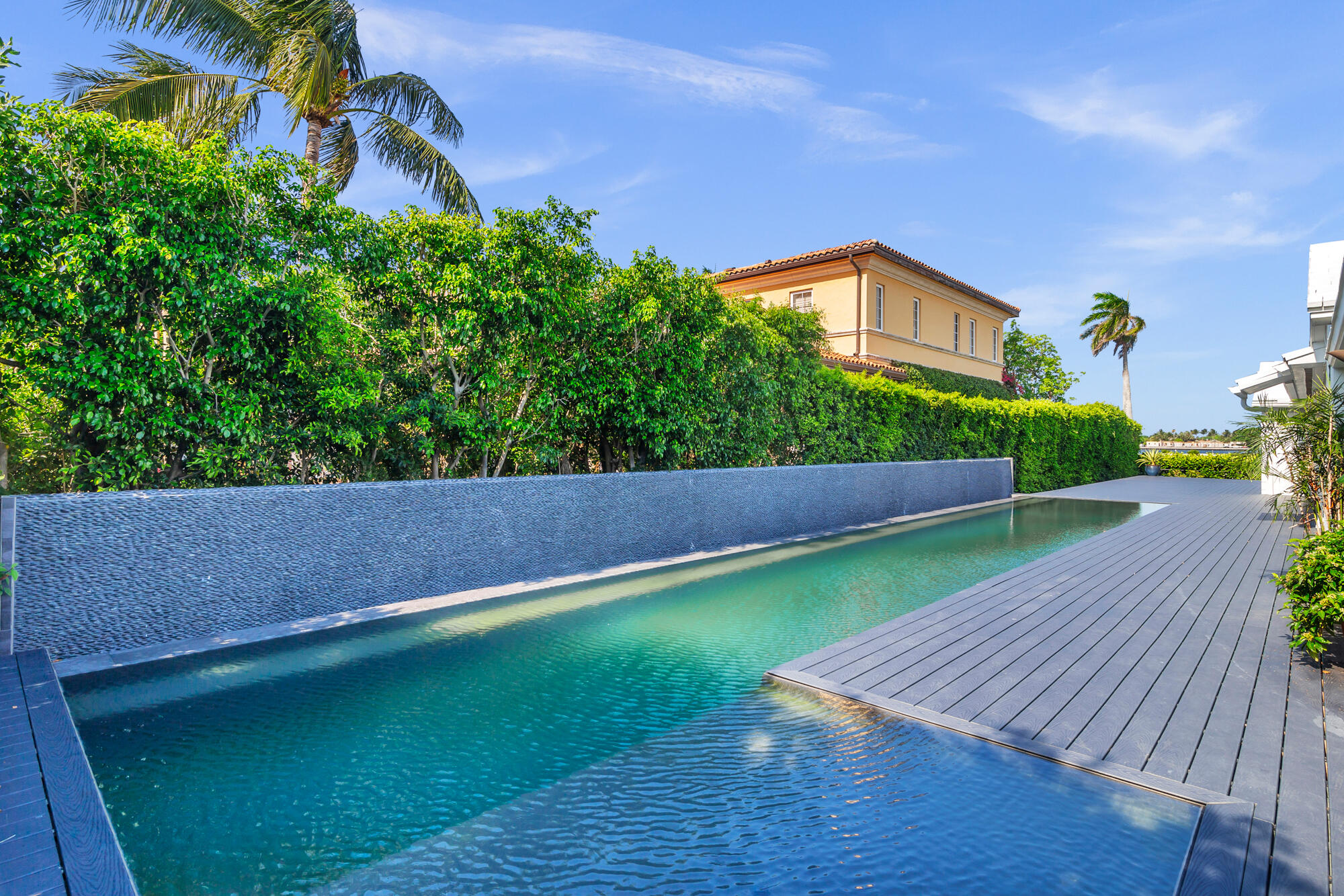 EL CID - Residential