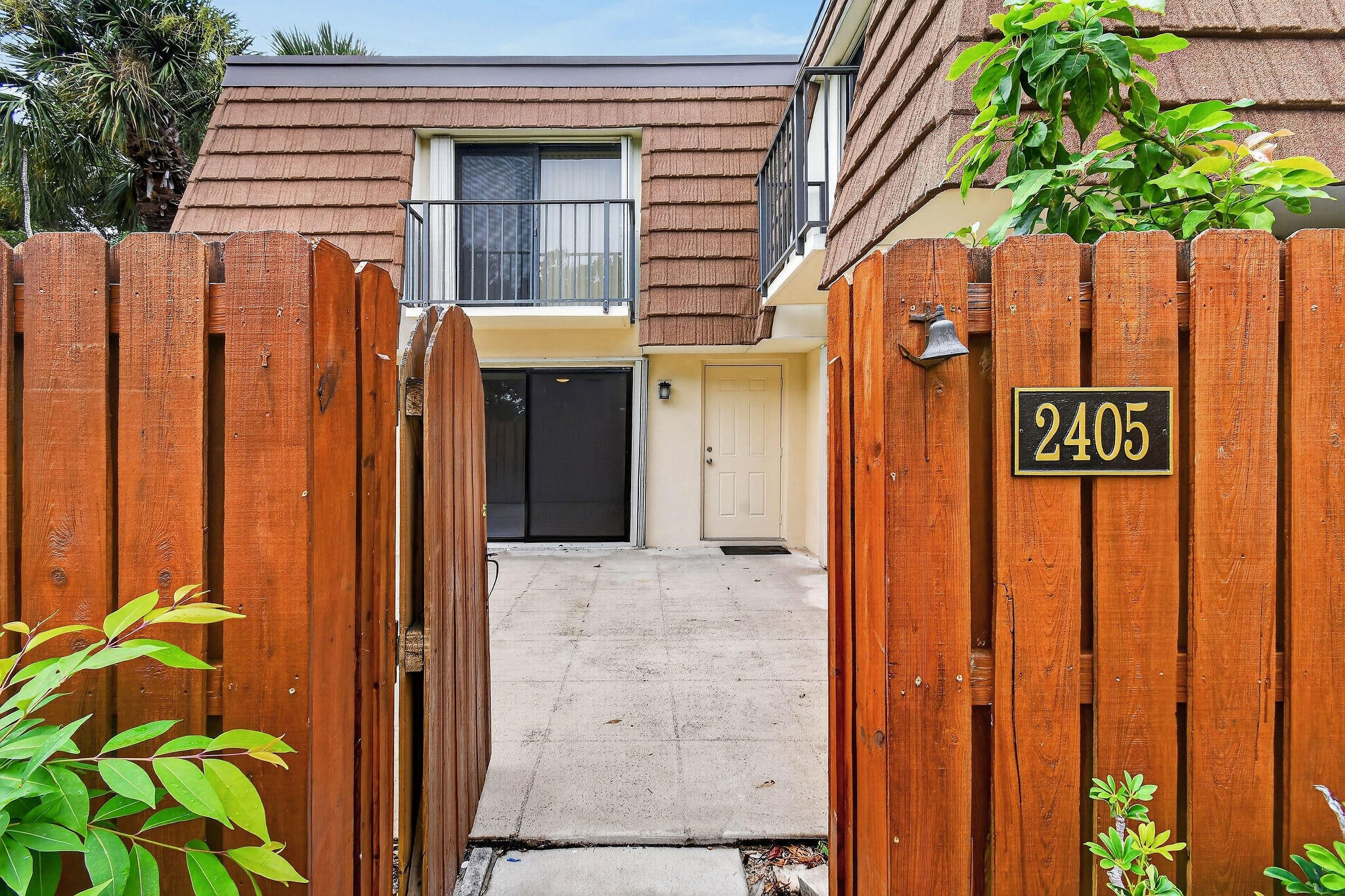 2405 24TH Court