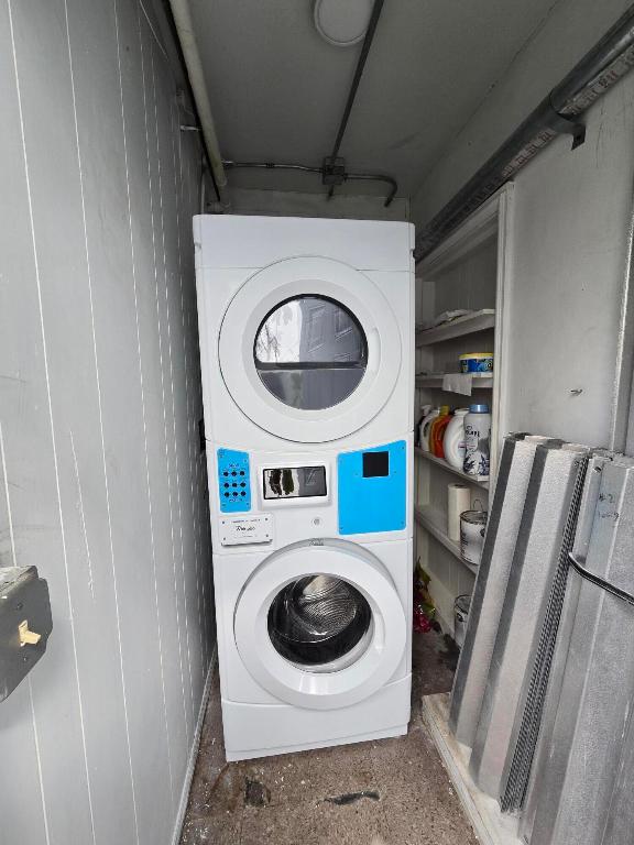 ROSEDALE ADD WPB AMNDED PL IN - Residential Lease