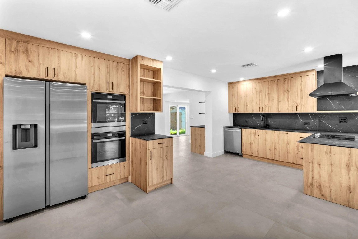 SEABOARD PARK - Residential Lease