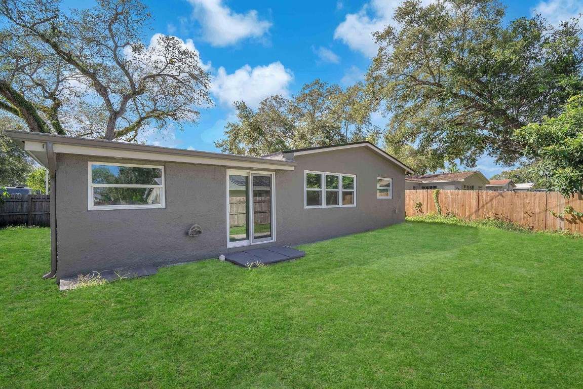 SEABOARD PARK - Residential Lease