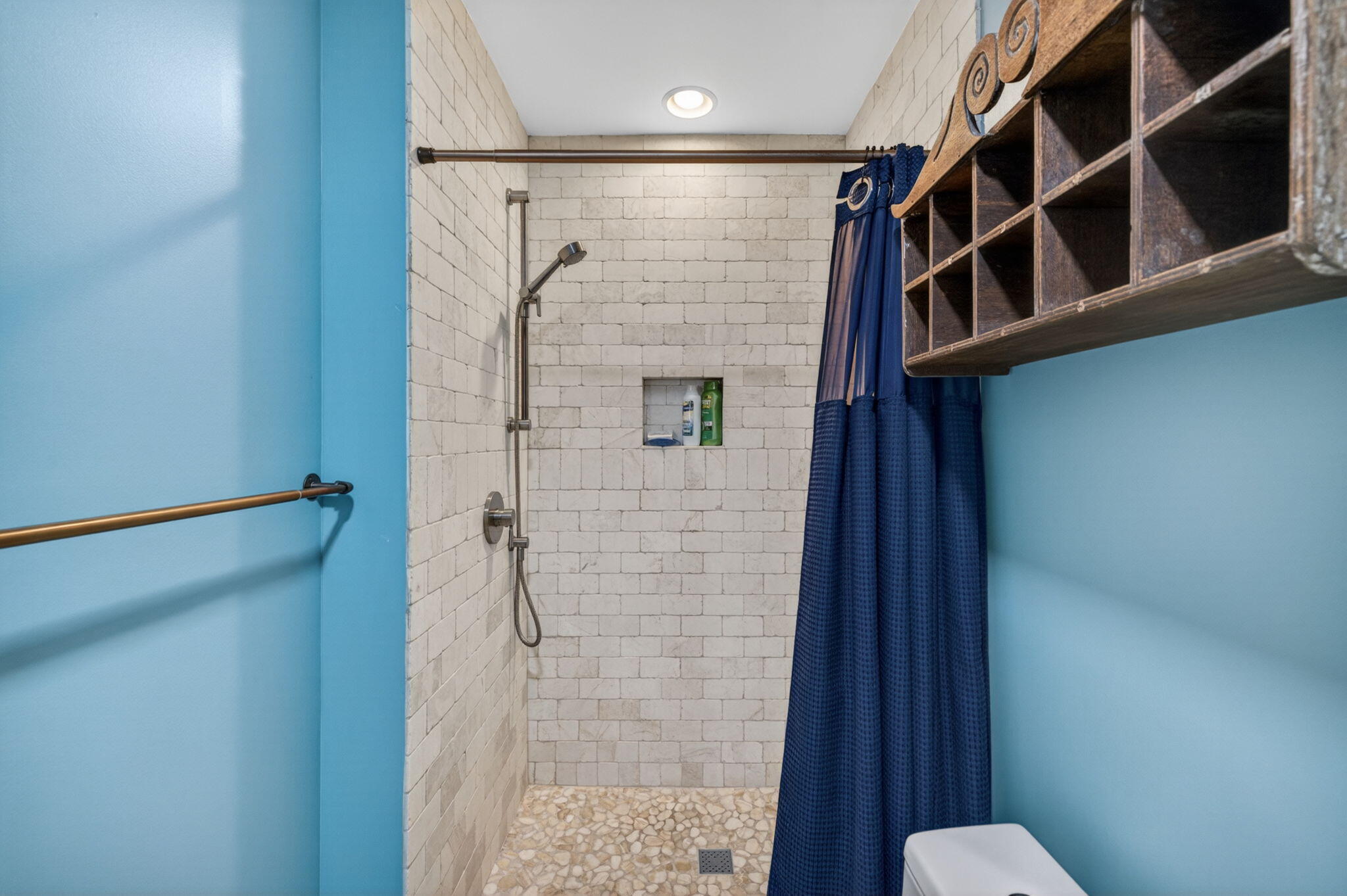 OCEAN VIEW CONDO - Residential