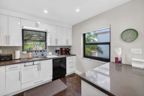 Tiny photo for 3250 NE 12th Street NE #6, Pompano Beach, FL 33062 (MLS # B26021609)