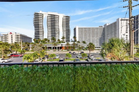 Tiny photo for 3250 NE 12th Street NE #6, Pompano Beach, FL 33062 (MLS # B26021609)