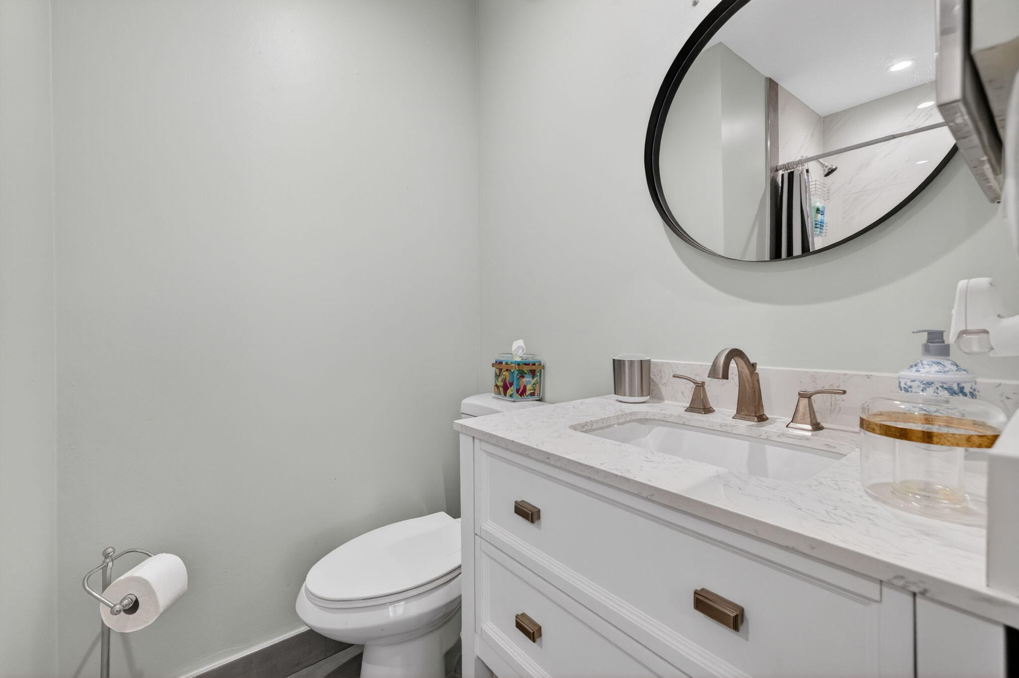 OCEAN VIEW CONDO - Residential