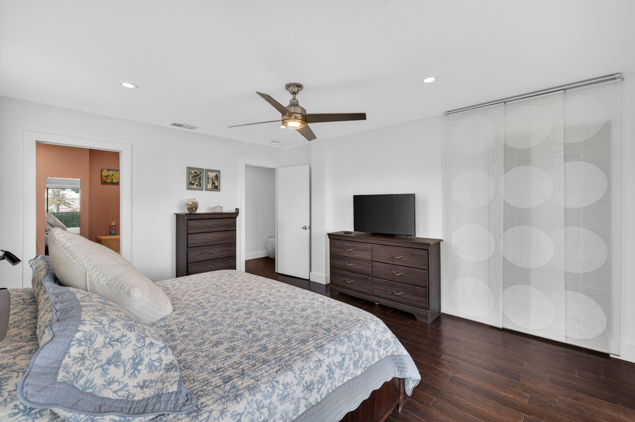 OCEAN VIEW CONDO - Residential