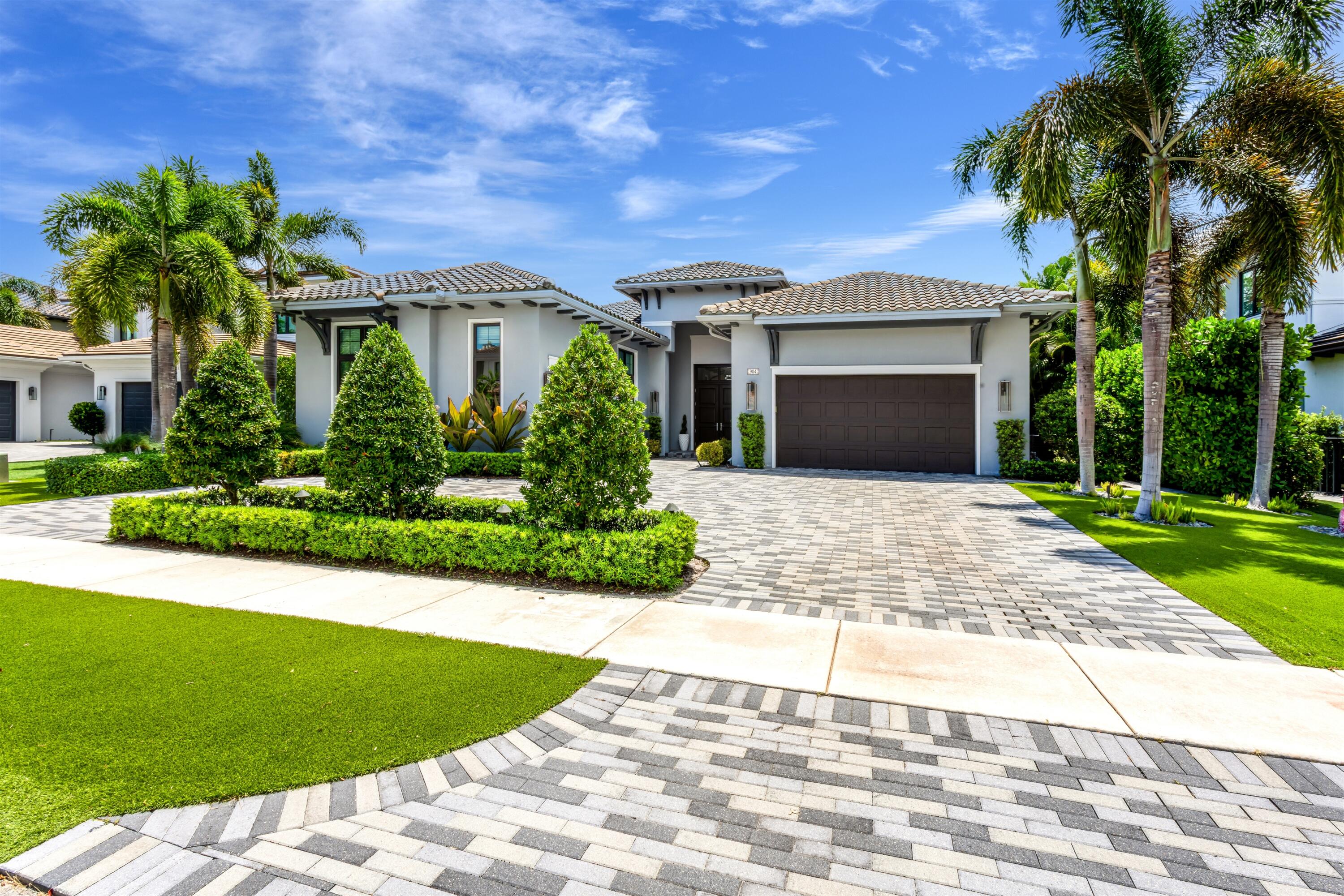 904 NW 2ND Street, Boca Raton, FL, 33486/$3,695,000 1 904 NW 2ND Street