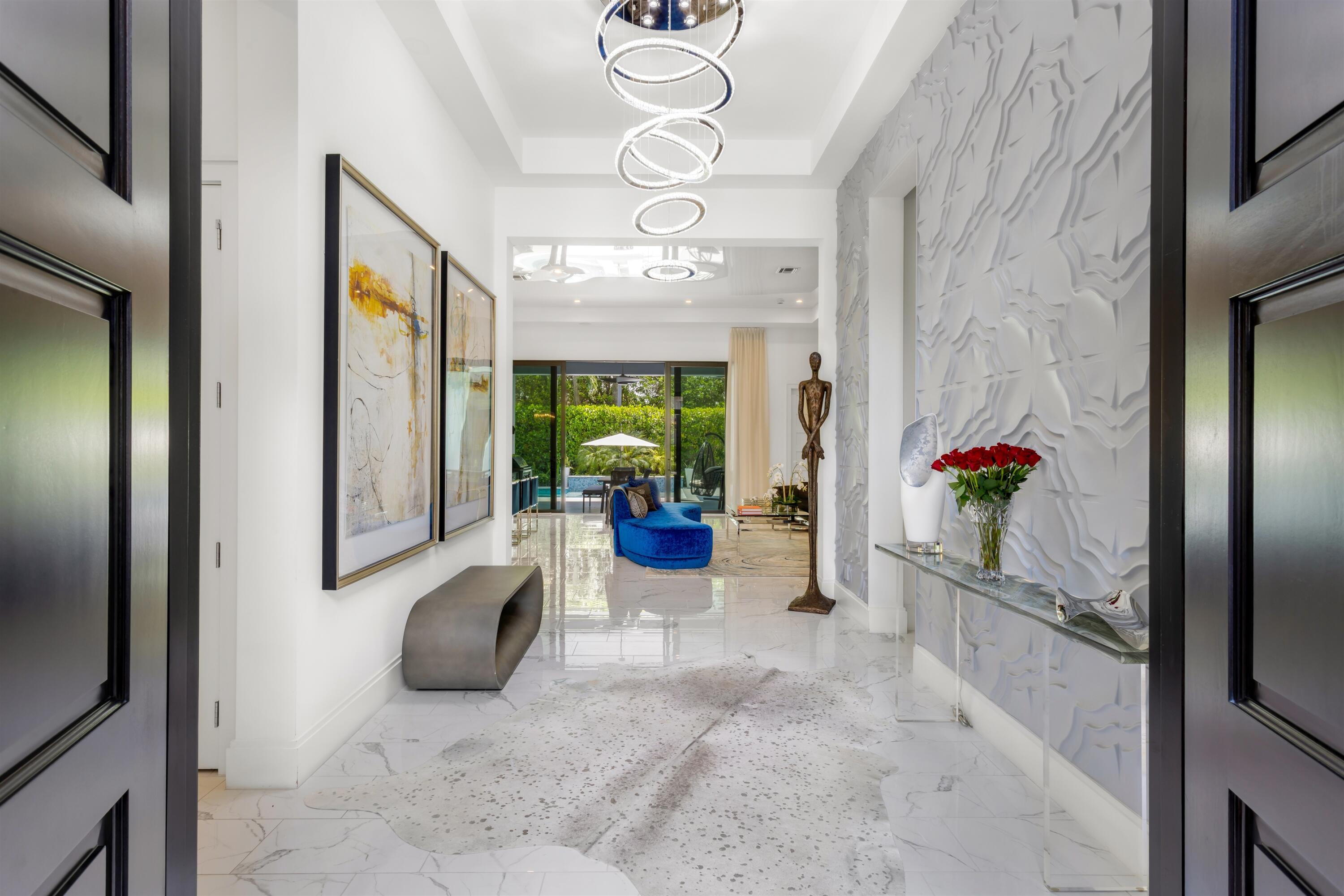 904 NW 2ND Street, Boca Raton, FL, 33486/$3,695,000 4 904 NW 2ND Street