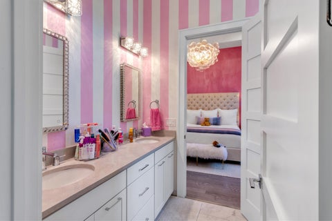 Tiny photo for 904 NW 2ND Street, Boca Raton, FL 33486 (MLS # B26071498)