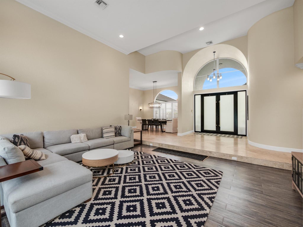 Photo of 7279 Valencia Drive, Boca Raton, FL 33433 (MLS # R10942310)