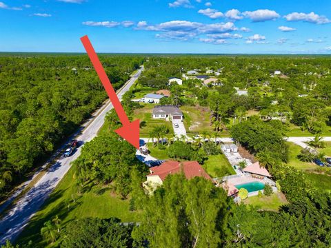 A home in Loxahatchee