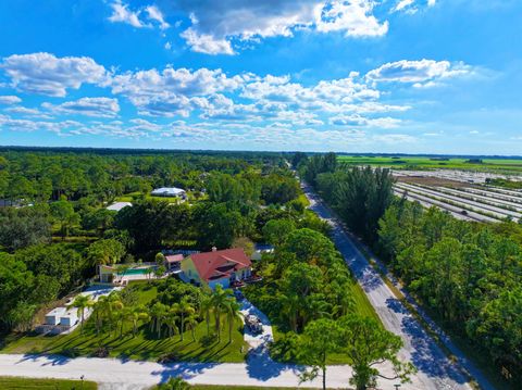 A home in Loxahatchee