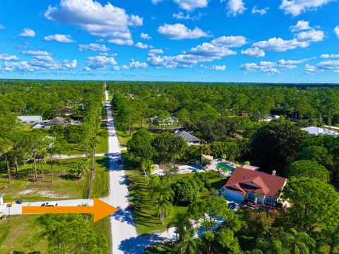 A home in Loxahatchee