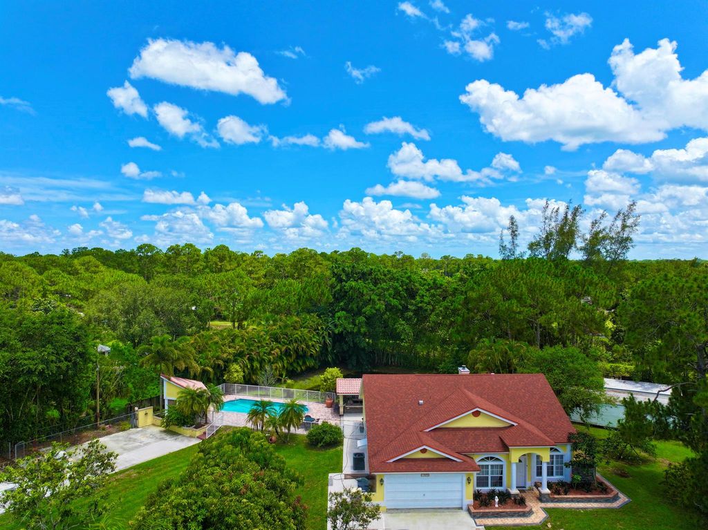 Photo of 17976 88th Road N, Loxahatchee, FL 33470 (MLS # R11041355)
