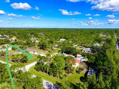 A home in Loxahatchee