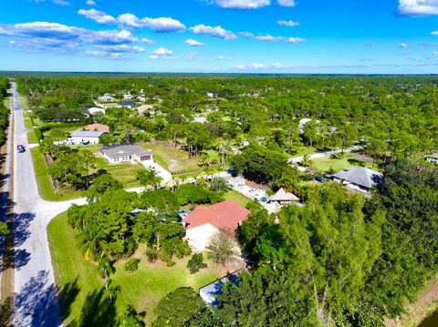 A home in Loxahatchee