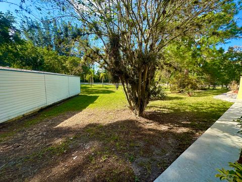 A home in Loxahatchee