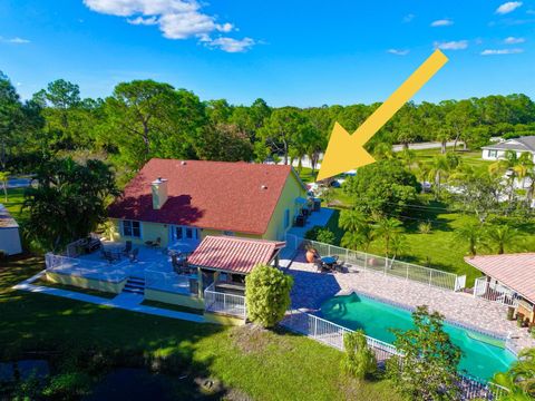 A home in Loxahatchee