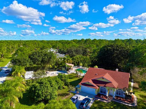 A home in Loxahatchee