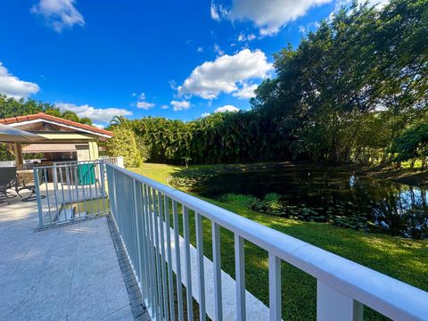 A home in Loxahatchee