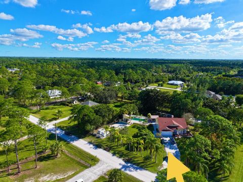 A home in Loxahatchee