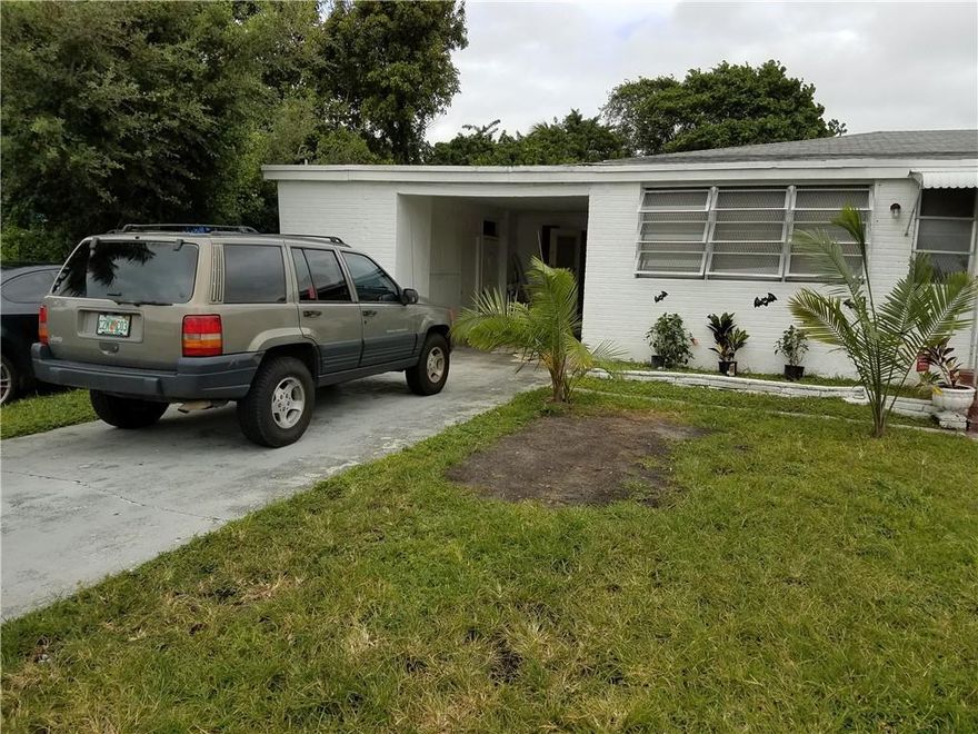 One side is 2 bedrooms 1 bath of 1200 sqft, the other side is a 1/1 of 650 sqft. The house has a large patio connected to both sides and sits on a 1/3 acre double lot suitable to build 3 townhouses. It also has a storage room and laundry room for the tenants' use. The total square footage of this property is 2374 with endless possibilities.Do not disturb tenants.