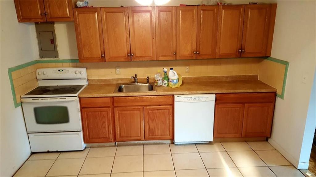 Miami Gardens Estates 22- - Residential Income