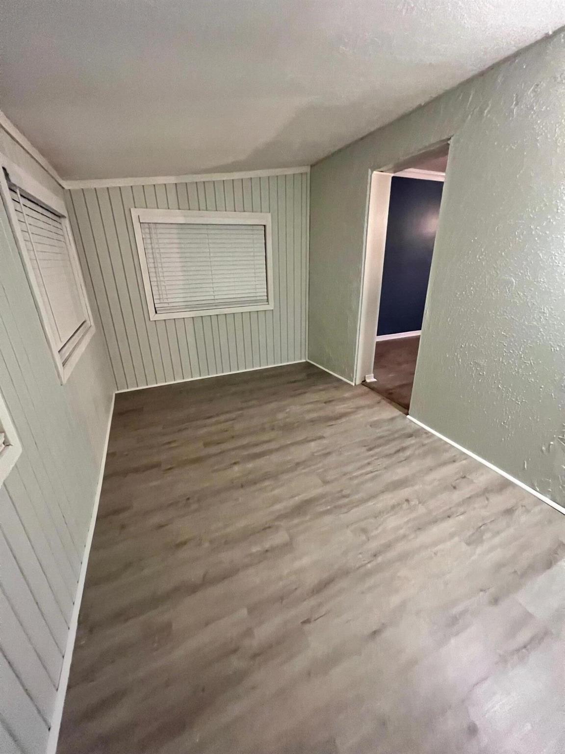 PORT ST LUCIE SECTION 25 - Residential Lease
