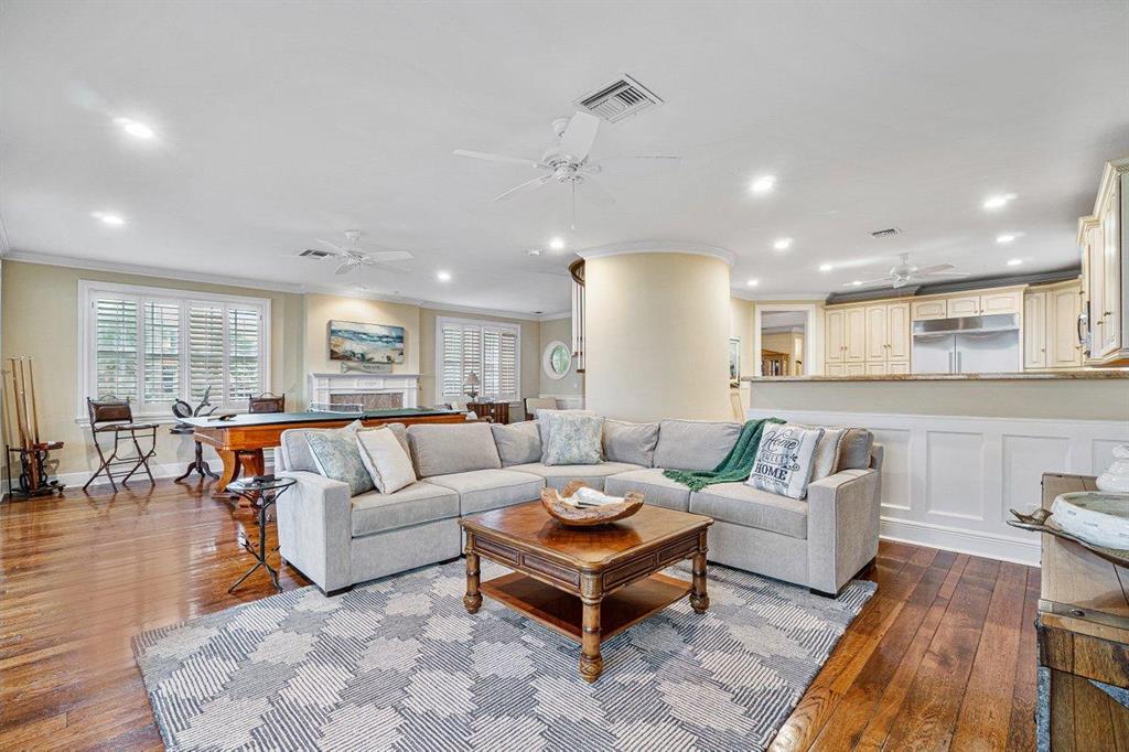 NASSAU PK REV - Residential