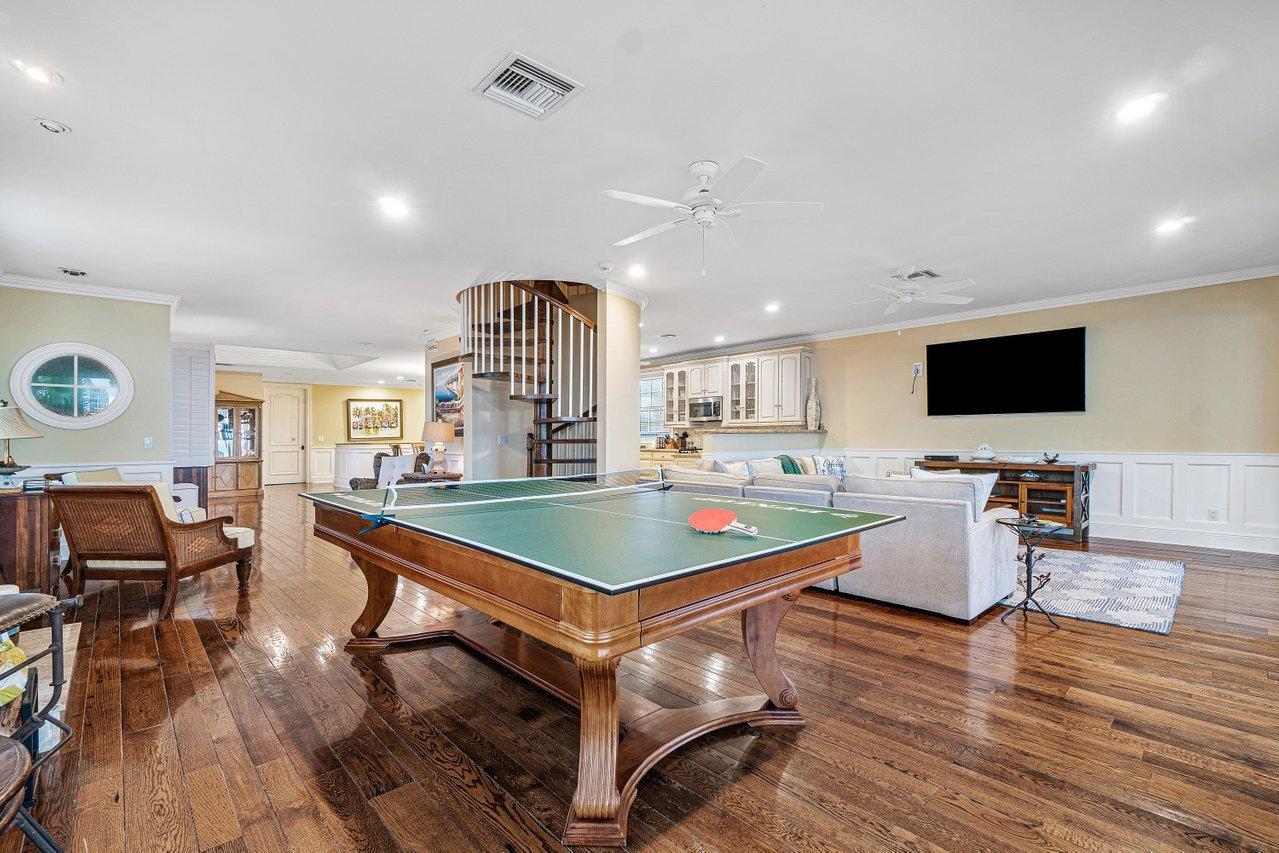 NASSAU PK REV - Residential