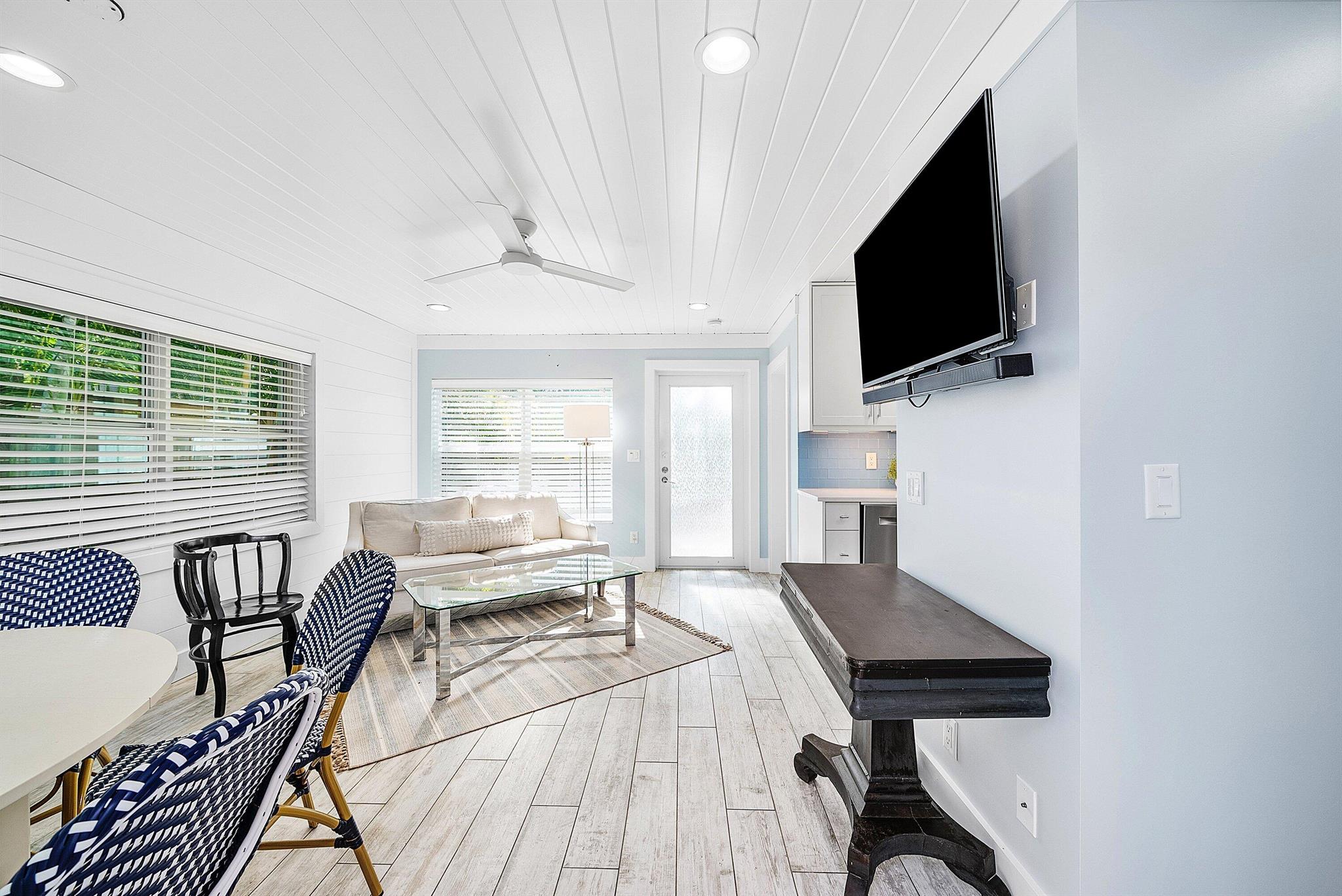 DEL IDA PARK - Residential Lease