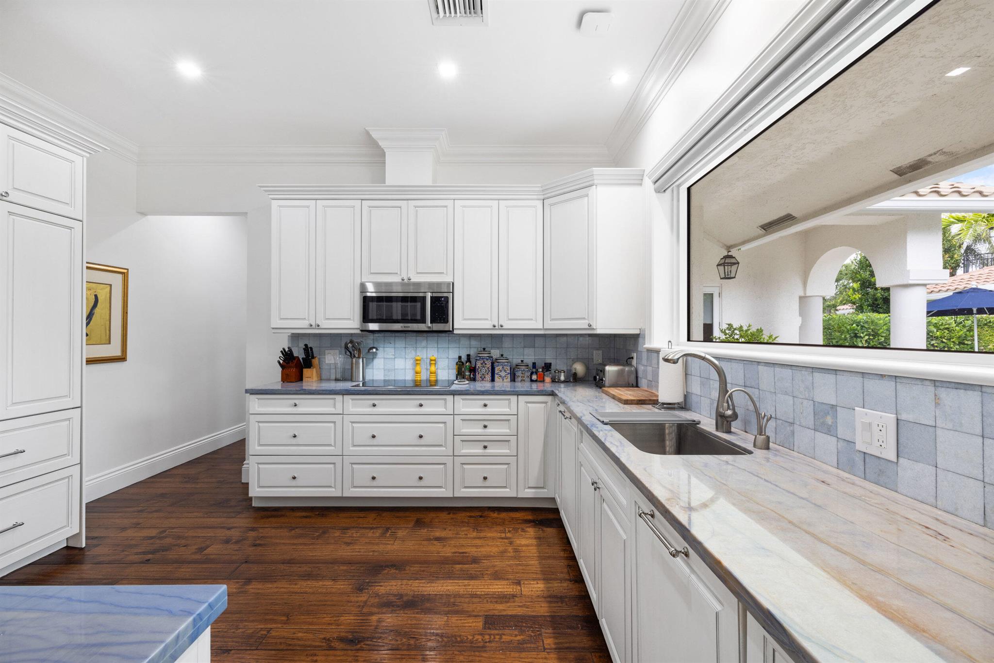 EQUESTRIAN CLUB ESTATES 3 - Residential