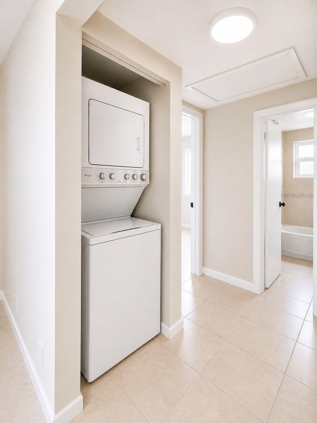 FOREST PARK CONDO - Residential Lease
