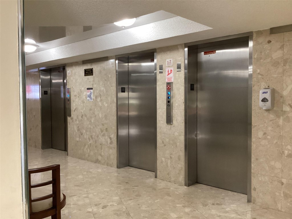 100 Golden Isles Drive 4-414