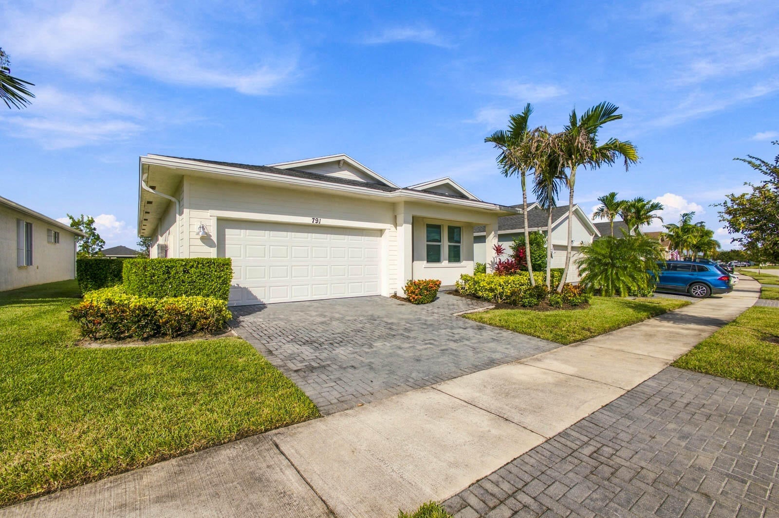 791 SE WOODBINE Road, Port St Lucie, FL, 34984/$415,000 2 791 SE WOODBINE Road
