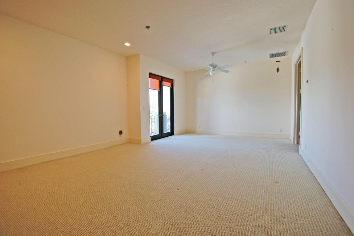 EASTWINDS LANDING - Residential