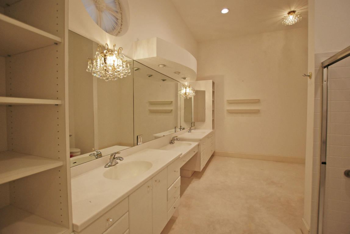 EASTWINDS LANDING - Residential