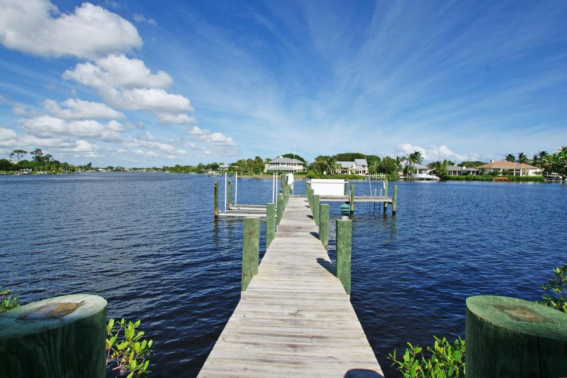 EASTWINDS LANDING - Residential