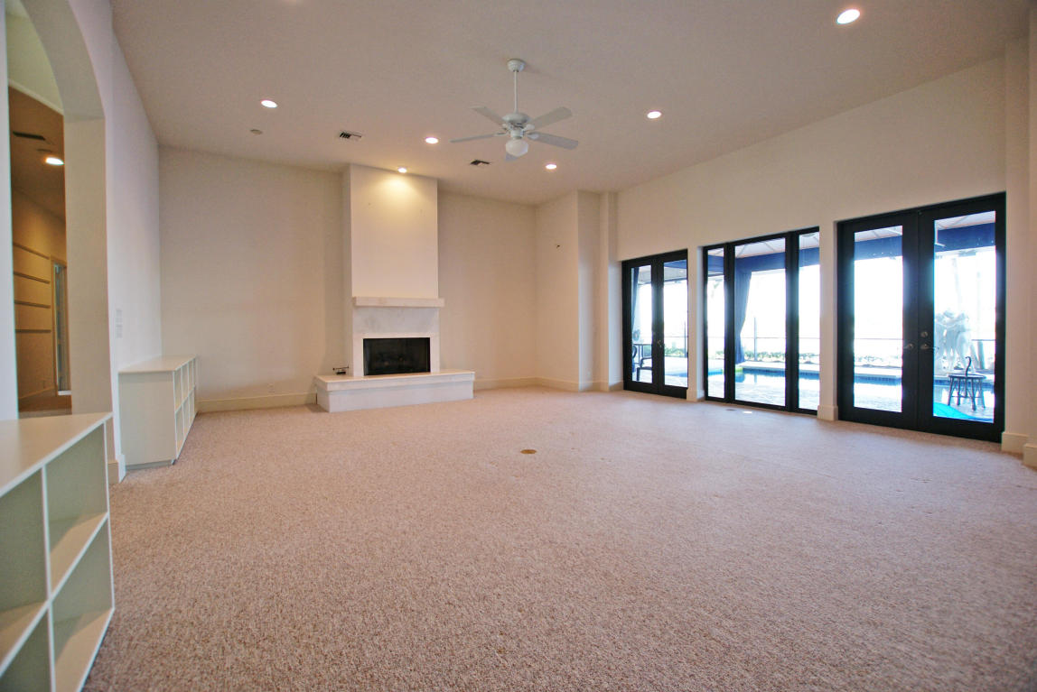 EASTWINDS LANDING - Residential