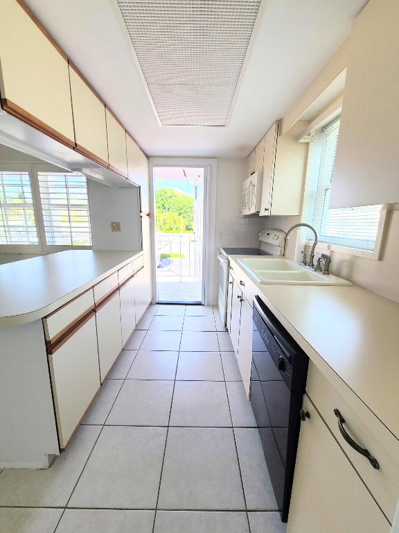 COLONIAL RIDGE CORP - Residential