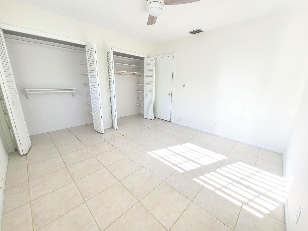 COLONIAL RIDGE CORP - Residential