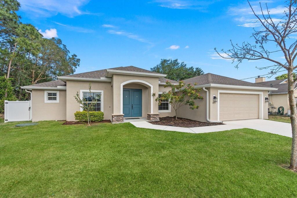 Photo of 1373 SE Proctor Lane, Port Saint Lucie, FL 34983 (MLS # R10981534)