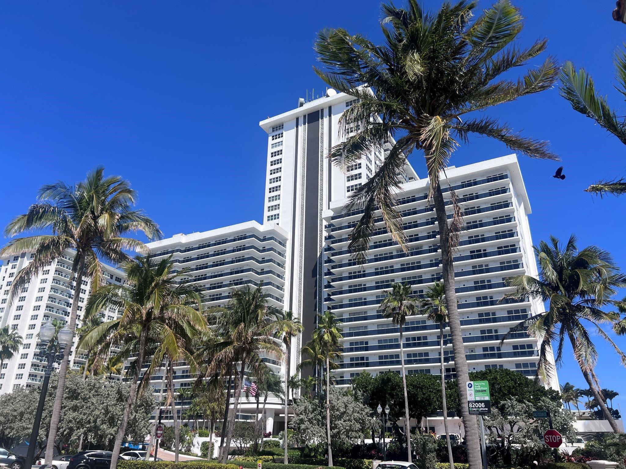 3500 GALT OCEAN Drive 1103