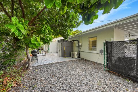 A home in Lake Worth Beach