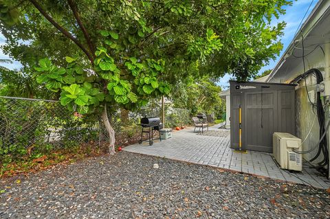 A home in Lake Worth Beach