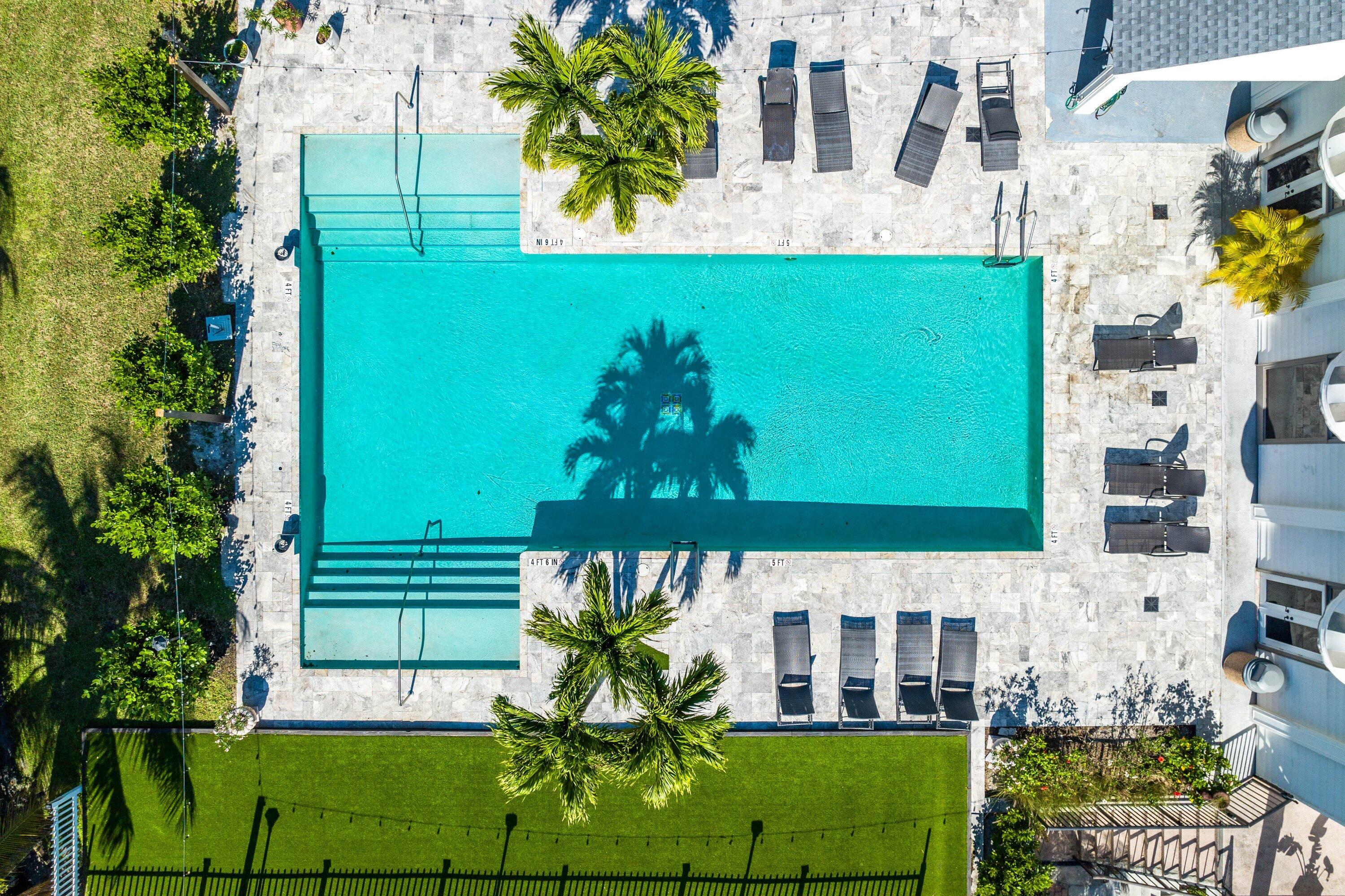 LA QUINTA CONDO - Residential