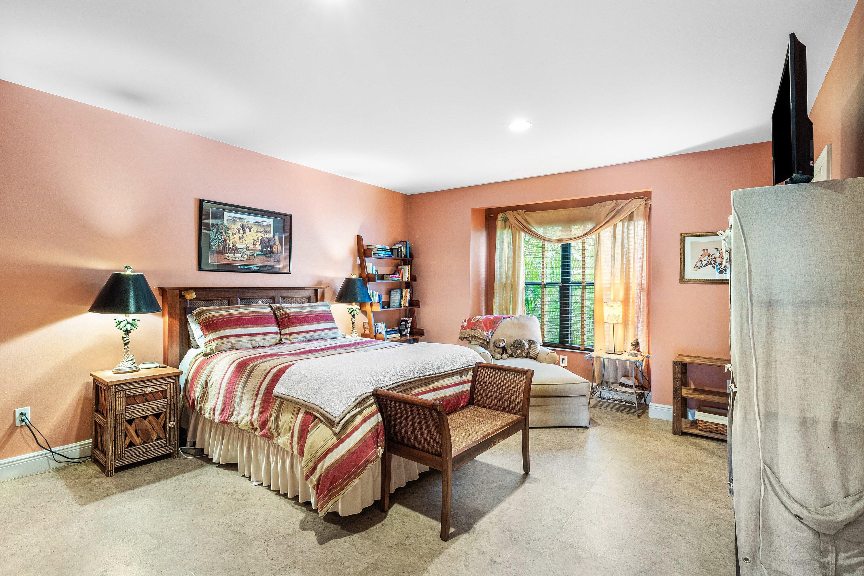 LA QUINTA CONDO - Residential