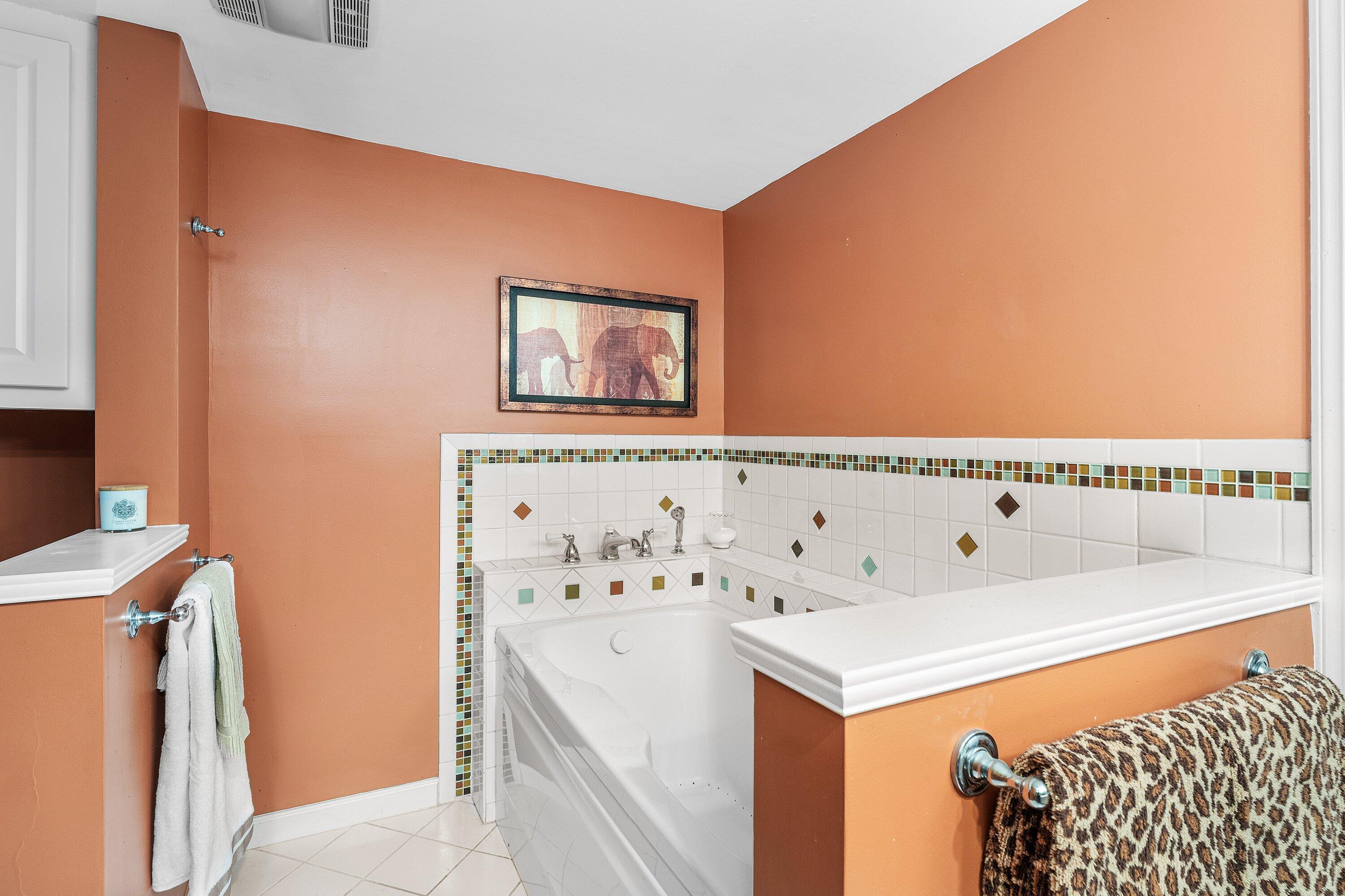 LA QUINTA CONDO - Residential